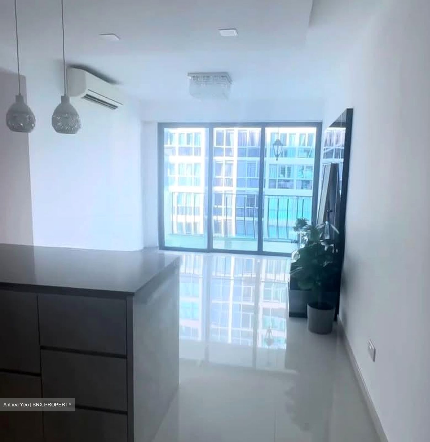 Esparina Residences (D19), Condominium #584880201